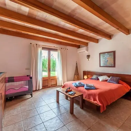 Valerie - A Peaceful Escape Close To Port بيت للعطل بورت دي بوينسا